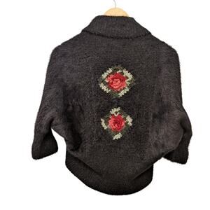 Vivid Importers NY Open Front Sweater Crochet Square Roses Y2K GrandmaCore Shrug
